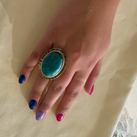 Green Turquoise Stretch Ring - Picture 12 of 12